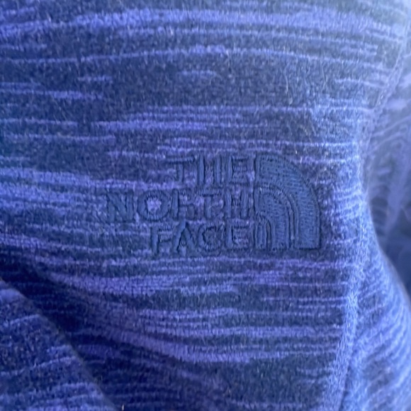 Women’s North Face Fleece Zip Up Hoodie - Picture 4 of 5